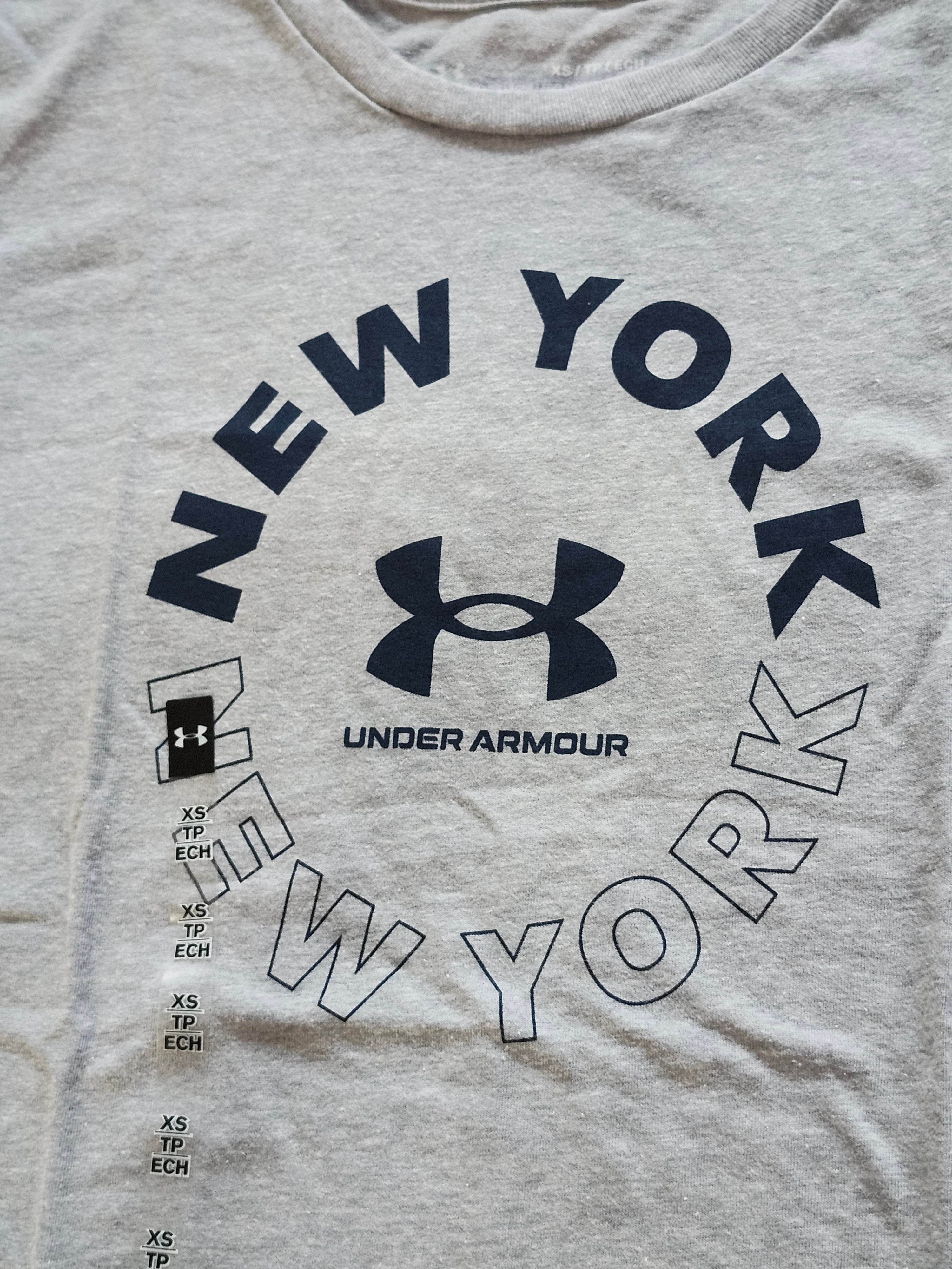 Camiseta Under Armour - New York