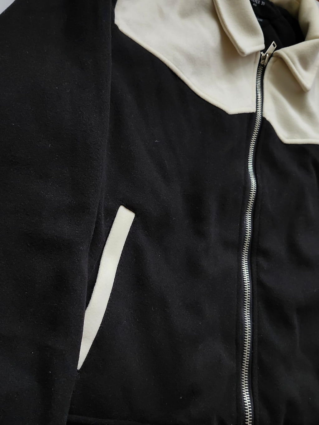 Chaqueta Forever 21