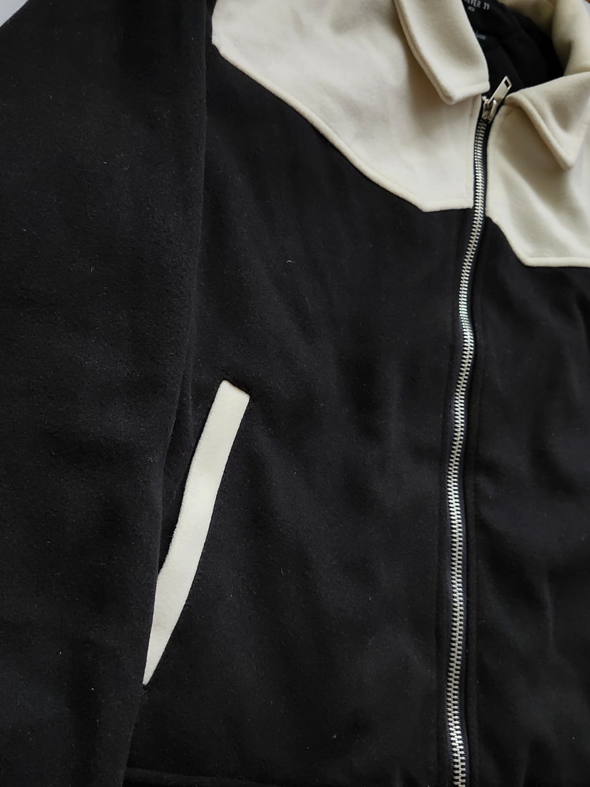 Chaqueta Forever 21
